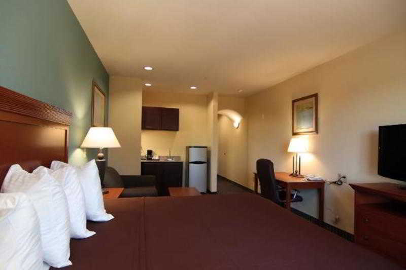Executive Inn & Suites Marlin Exterior photo